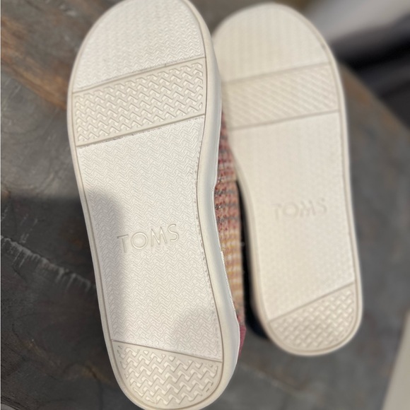 Tom’s Plaid Slip-On Women's Shoes - Picture 8 of 9